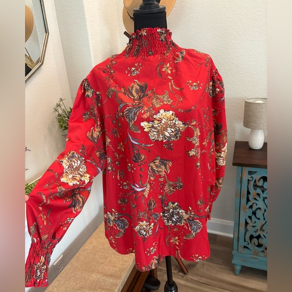 Red Ruched Neck Blouse - Picture 4 of 4